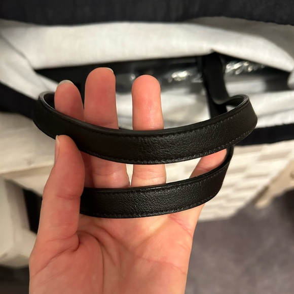 Saint Laurent Leather Tote Bag - Picture 16 of 16